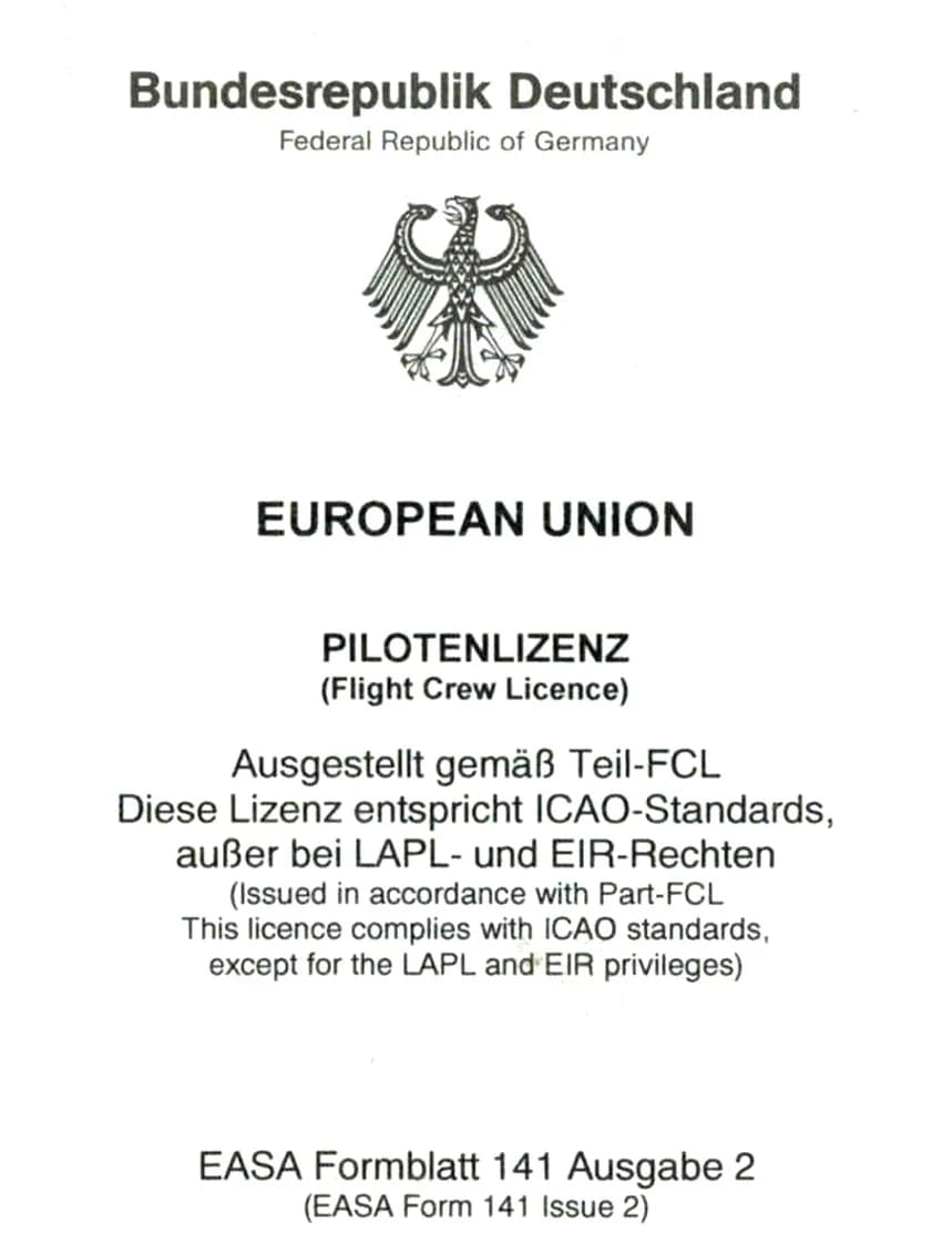 Deckblatt einer deutschen Pilotenlizenz nach EASA Teil-FCL