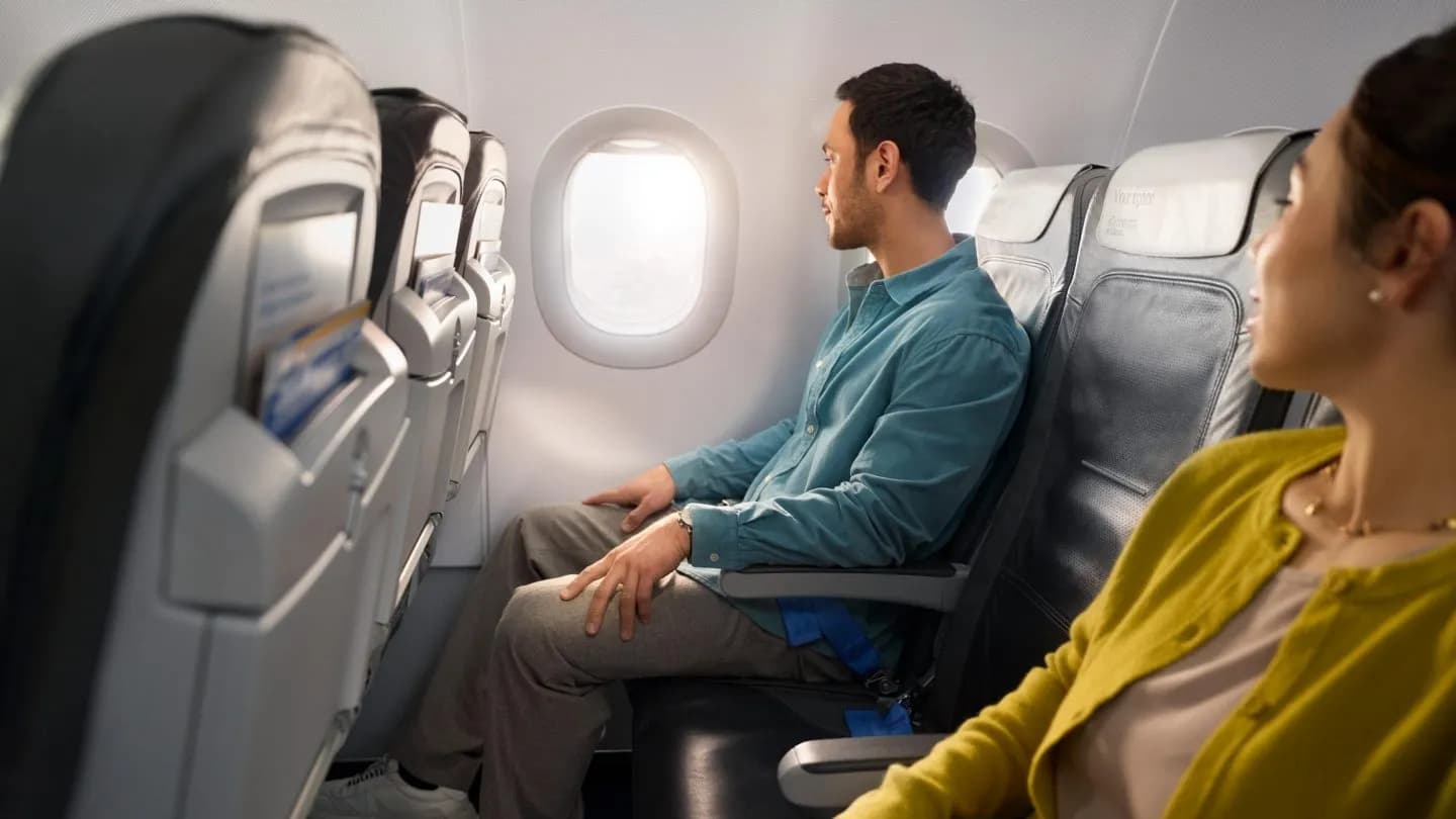 Business Class im Airbus A320 von Discover Airlines
